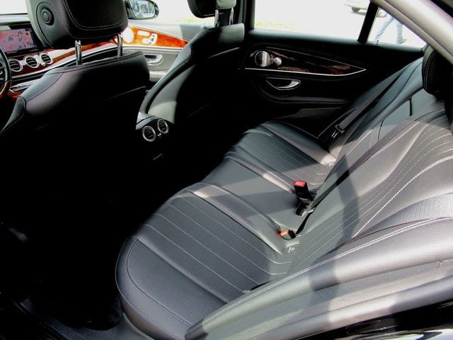 2019 Mercedes-Benz E-Class E 450 4MATIC Sedan - 23018456 - 17
