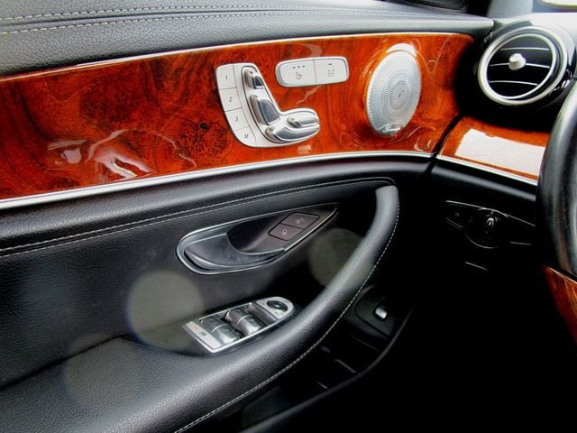 2019 Mercedes-Benz E-Class E 450 4MATIC Sedan - 23018456 - 29