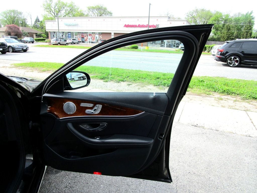 2019 Mercedes-Benz E-Class E 450 4MATIC Sedan - 23018456 - 34