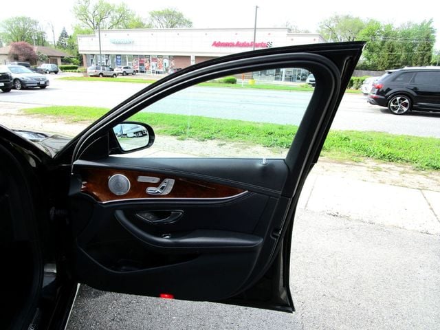 2019 Mercedes-Benz E-Class E 450 4MATIC Sedan - 23018456 - 34