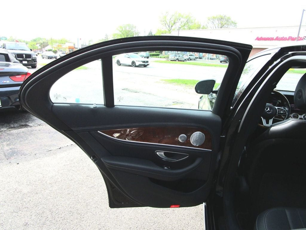 2019 Mercedes-Benz E-Class E 450 4MATIC Sedan - 23018456 - 35