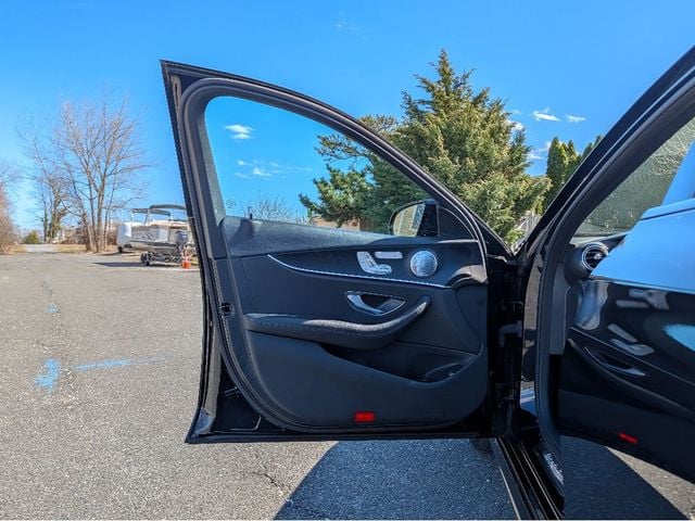 2019 Mercedes-Benz E-Class E 450 4MATIC Sedan - 22990033 - 9