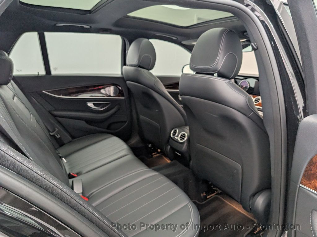 2019 Mercedes Benz E 450 4MATIC Wagon photo 16