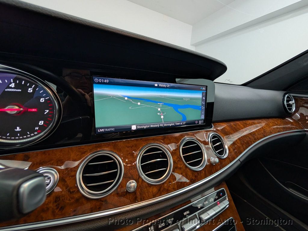 2019 Mercedes Benz E 450 4MATIC Wagon photo 21