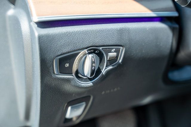 2019 Mercedes-Benz E-Class LocalTrade/4MATIC/PremiumPkg/BlindSpotMonitor/BackupCamera/NAV - 23034228 - 35
