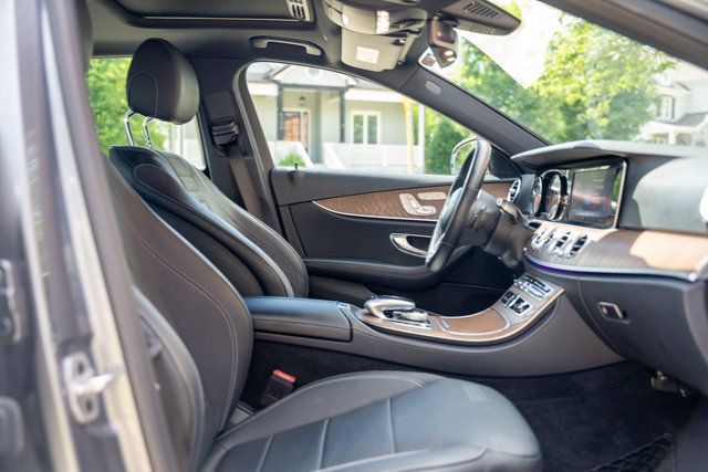 2019 Mercedes-Benz E-Class LocalTrade/4MATIC/PremiumPkg/BlindSpotMonitor/BackupCamera/NAV - 23034228 - 44