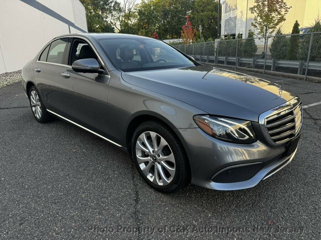 2019 Mercedes-Benz E-Class PREMIUM PKG! LUXURY PKG! PARKING ASSIST PKG! 18" WHEELS NAVI SYS - 23094747 - 4