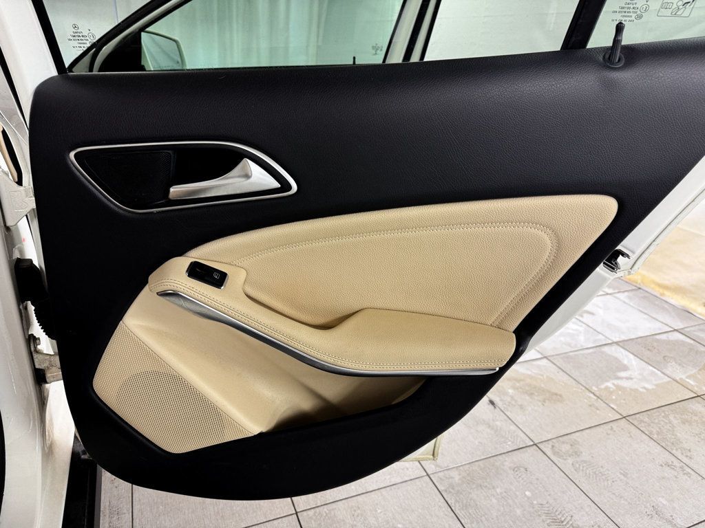 2019 Mercedes-Benz GLA 250 4MATIC PREMIUM AWD - 22970882 - 16