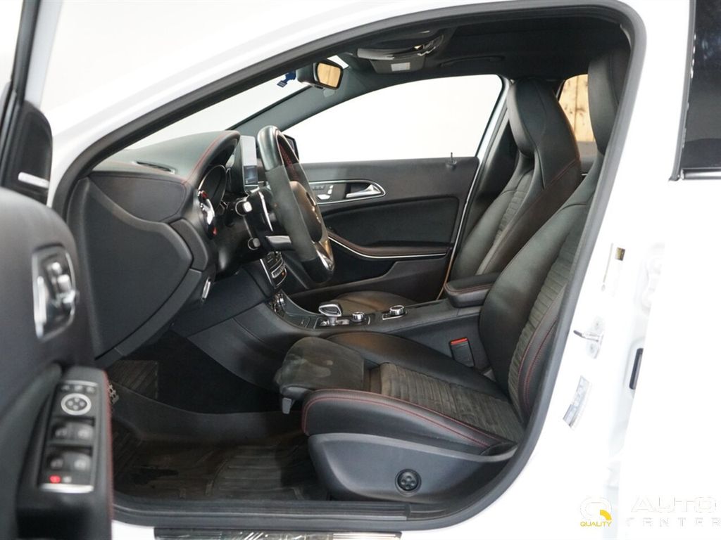 2019 Mercedes-Benz GLA AMG GLA 45 4MATIC SUV - 23035082 - 17