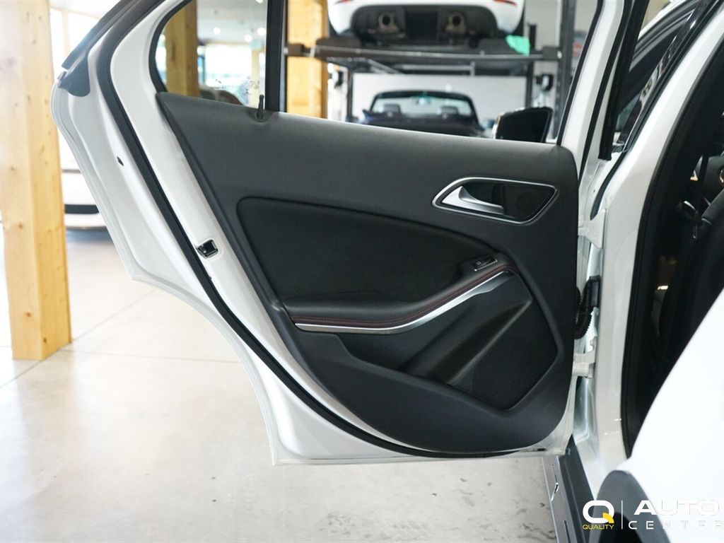 2019 Mercedes-Benz GLA AMG GLA 45 4MATIC SUV - 23035082 - 28