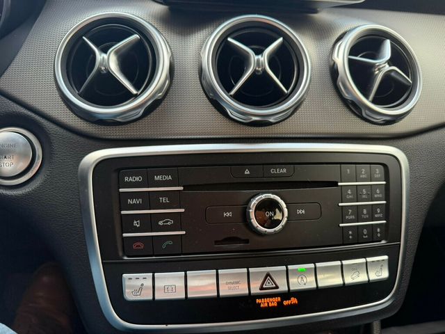 2019 Mercedes-Benz GLA GLA 250 4MATIC SUV - 23054993 - 24