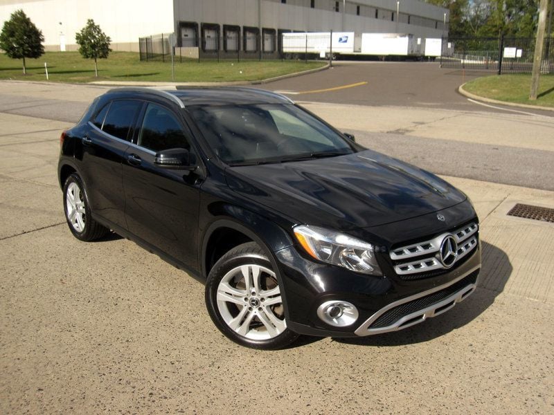 2019 Mercedes Benz GLA 250 4MATIC photo 2