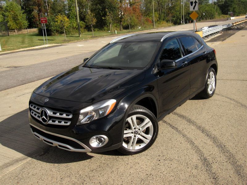 2019 Mercedes Benz GLA 250 4MATIC photo 4