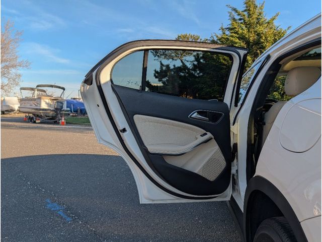 2019 Mercedes-Benz GLA GLA 250 4MATIC SUV - 23009002 - 10