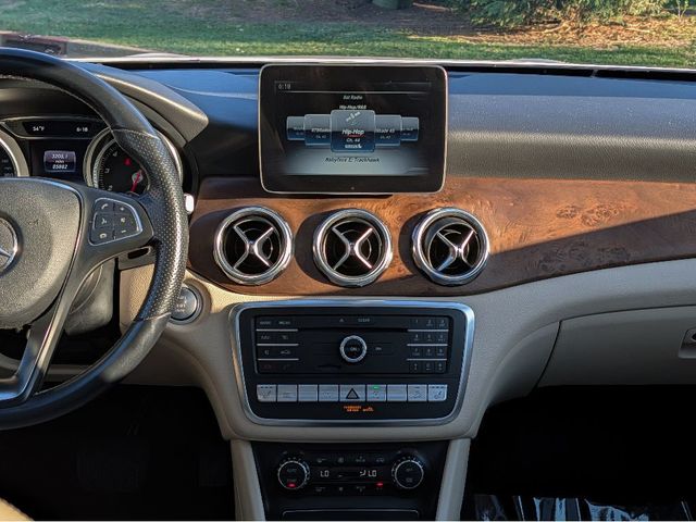 2019 Mercedes-Benz GLA GLA 250 4MATIC SUV - 23009002 - 21