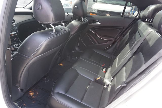 2019 Mercedes-Benz GLA PREMIUM PKG, PANORAMIC ROOF, BACKUP CAMERA, PREMIUM WHEELS - 22990292 - 20