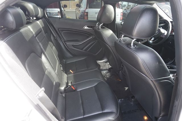 2019 Mercedes-Benz GLA PREMIUM PKG, PANORAMIC ROOF, BACKUP CAMERA, PREMIUM WHEELS - 22990292 - 22