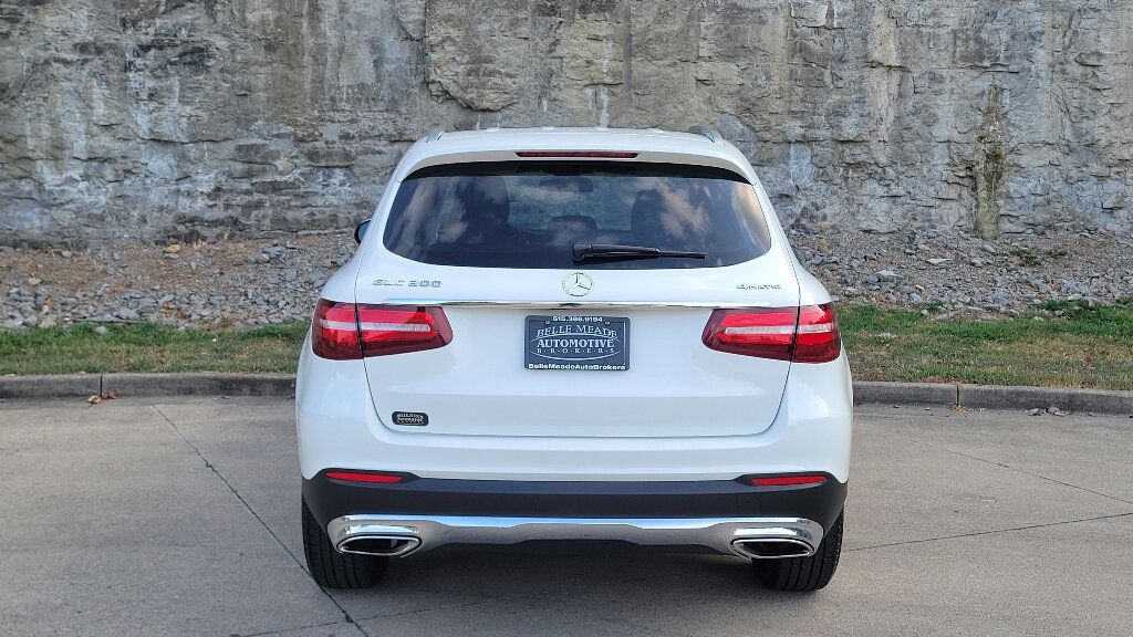 2019 Mercedes-Benz GLC 1 Owner LOW Miles LOADED Nav Htd Seats 615-300-6004 - 22519181 - 5