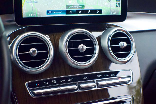 2019 Mercedes-Benz GLC 4MATIC/Heated Leather Seats/Pano Roof/Blind Spot Monitor - 23022666 - 28