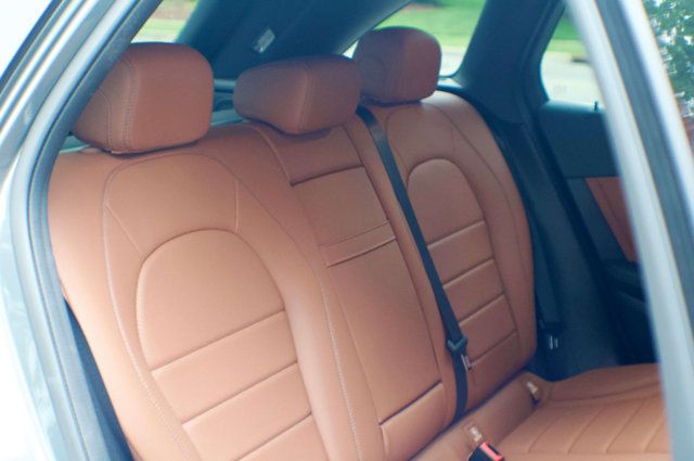 2019 Mercedes-Benz GLC 4MATIC/Heated Leather Seats/Pano Roof/Blind Spot Monitor - 23022666 - 49