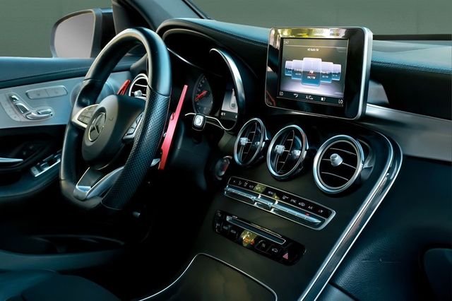 2019 Mercedes-Benz GLC AMG GLC 43 4MATIC Coupe - 23022546 - 22