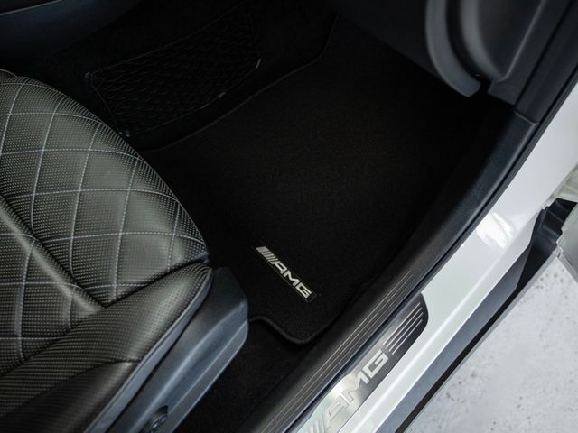 2019 Mercedes-Benz GLC AMG GLC 43 4MATIC SUV - 23005175 - 33