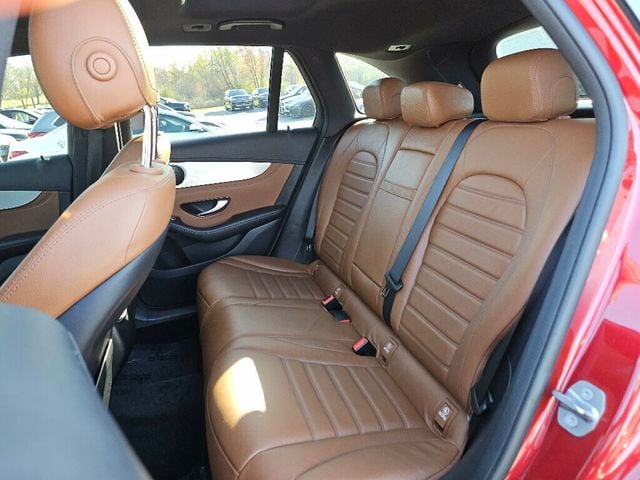 2019 Mercedes-Benz GLC AMG GLC 43 4MATIC SUV - 22946190 - 18