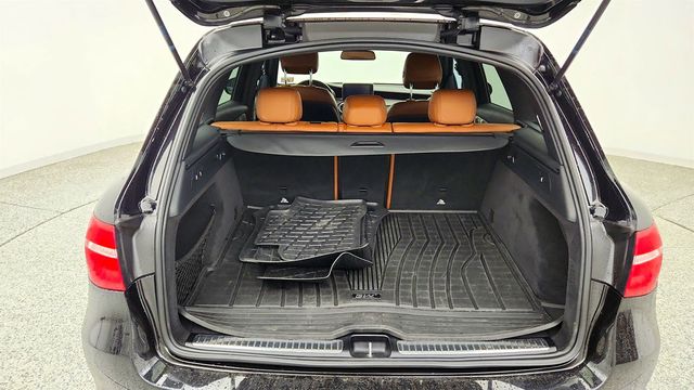 2019 Mercedes-Benz GLC AMG GLC 43 4MATIC SUV w/ Multimedia Package & Parking Assist - 23044126 - 19