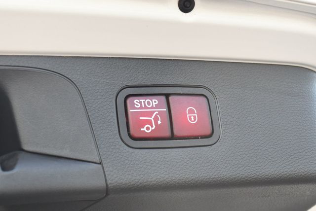 2019 Mercedes-Benz GLC AMG GLC 43 4MATIC SUV W/Multimedia & Parking Assist Packages - 22989655 - 17