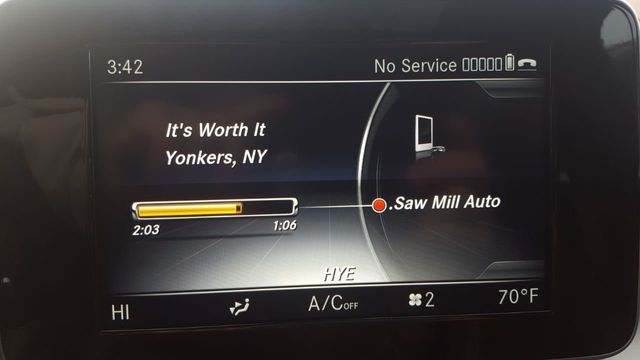 2019 Mercedes-Benz GLC (Cosmetically As Is) 300 4MATIC SUV - 18169649 - 25