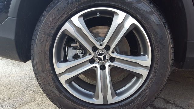 2019 Mercedes-Benz GLC (Cosmetically As Is) 300 4MATIC SUV - 18169649 - 8