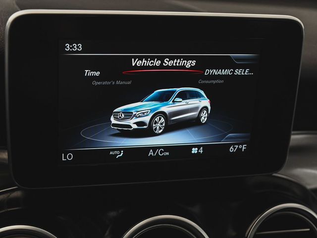 2019 Mercedes-Benz GLC GLC 300 - 23067653 - 22