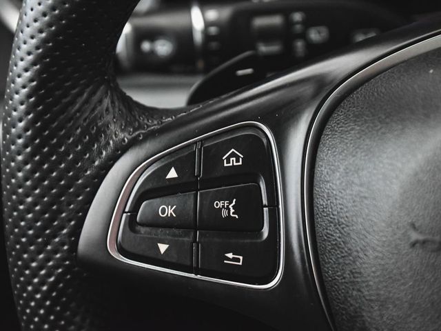 2019 Mercedes-Benz GLC GLC 300 - 23067653 - 28