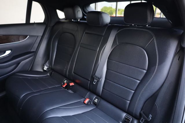 2019 Mercedes-Benz GLC GLC 300 - 23030866 - 19