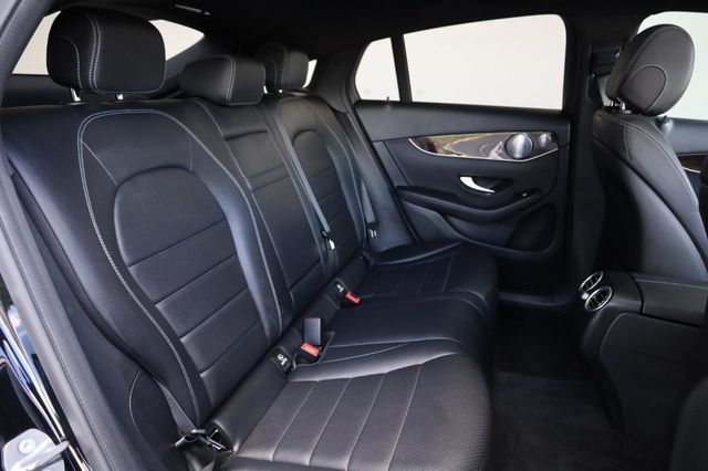 2019 Mercedes-Benz GLC GLC 300 - 23030866 - 22