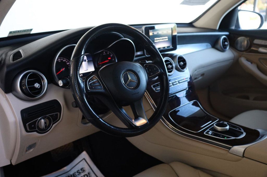 Mercedes-Benz GLC photo 16