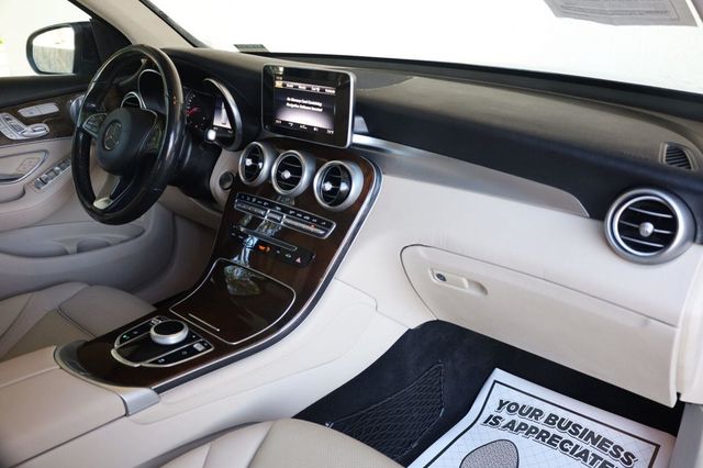 2019 Mercedes-Benz GLC GLC 300 - 23101474 - 28