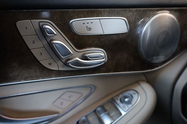 2019 Mercedes-Benz GLC GLC 300 - 23101474 - 38