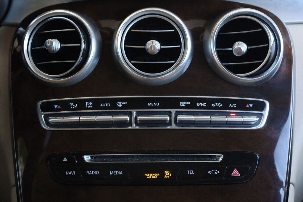 Mercedes-Benz GLC photo 44