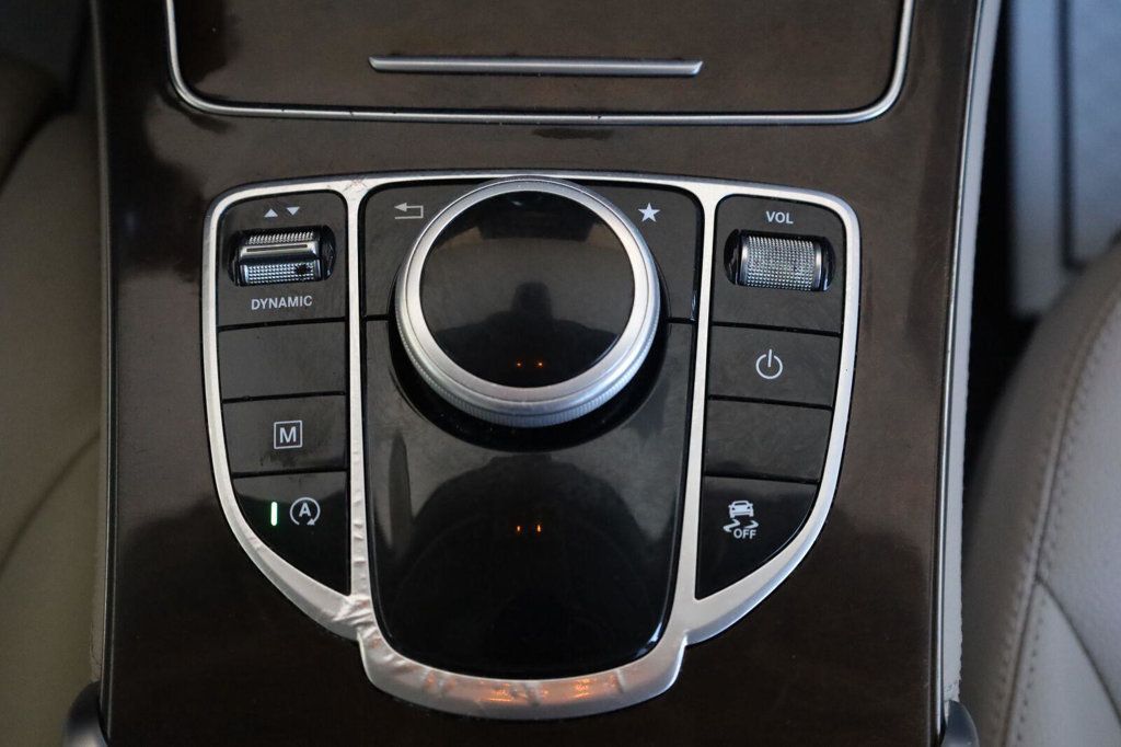 Mercedes-Benz GLC photo 45