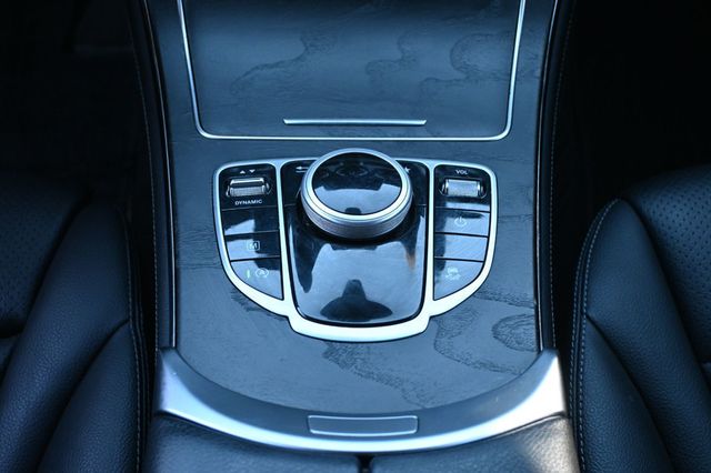 2019 Mercedes-Benz GLC GLC 300 4MATIC AWD Premium Package - 22955845 - 13