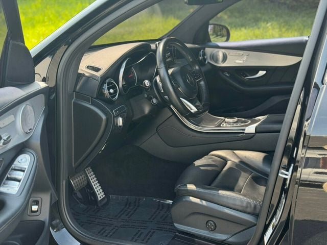 2019 Mercedes-Benz GLC GLC 300 4MATIC Coupe - 23012776 - 11