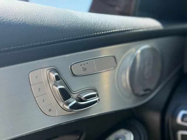 2019 Mercedes-Benz GLC GLC 300 4MATIC Coupe - 23012776 - 36