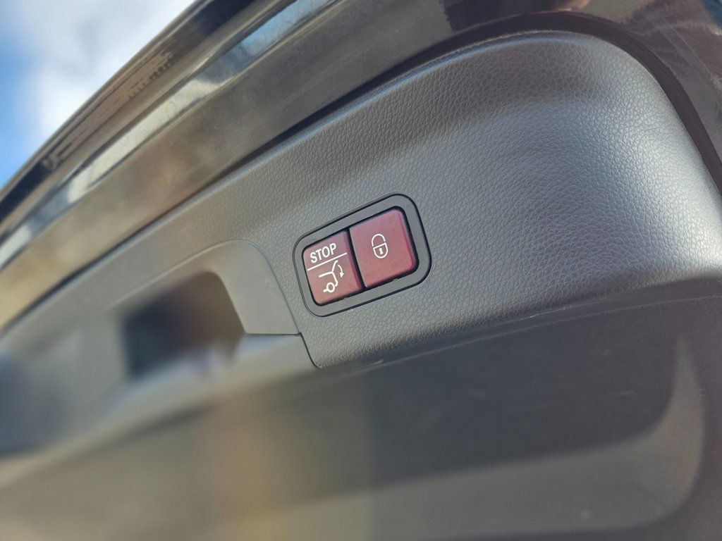 2019 Mercedes-Benz GLC GLC 300 4MATIC Coupe - 22968039 - 13