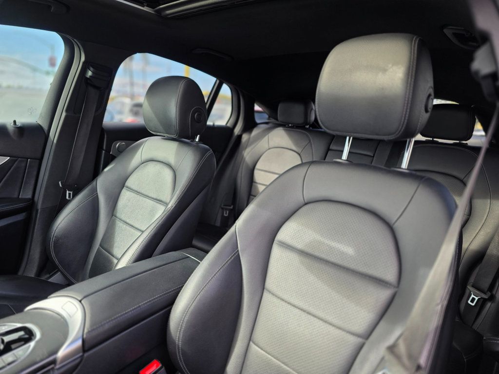 2019 Mercedes-Benz GLC GLC 300 4MATIC Coupe - 22968039 - 17