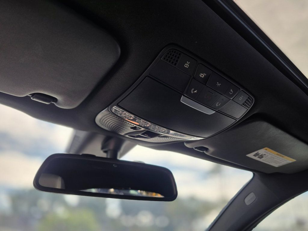 2019 Mercedes-Benz GLC GLC 300 4MATIC Coupe - 22968039 - 37