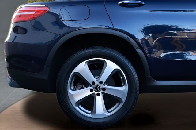 2019 Mercedes-Benz GLC GLC 300 4MATIC Coupe - 23053442 - 17