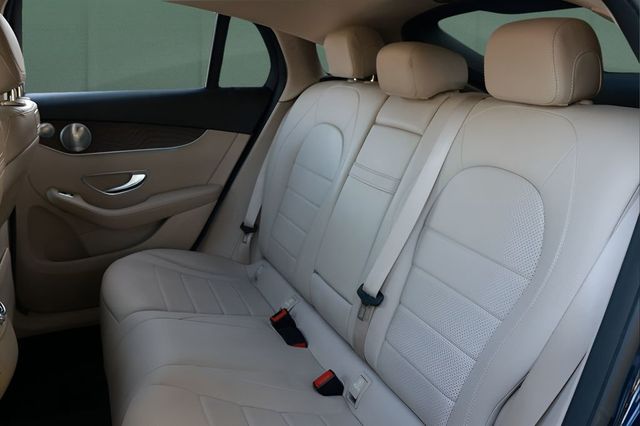 2019 Mercedes-Benz GLC GLC 300 4MATIC Coupe - 23053442 - 25