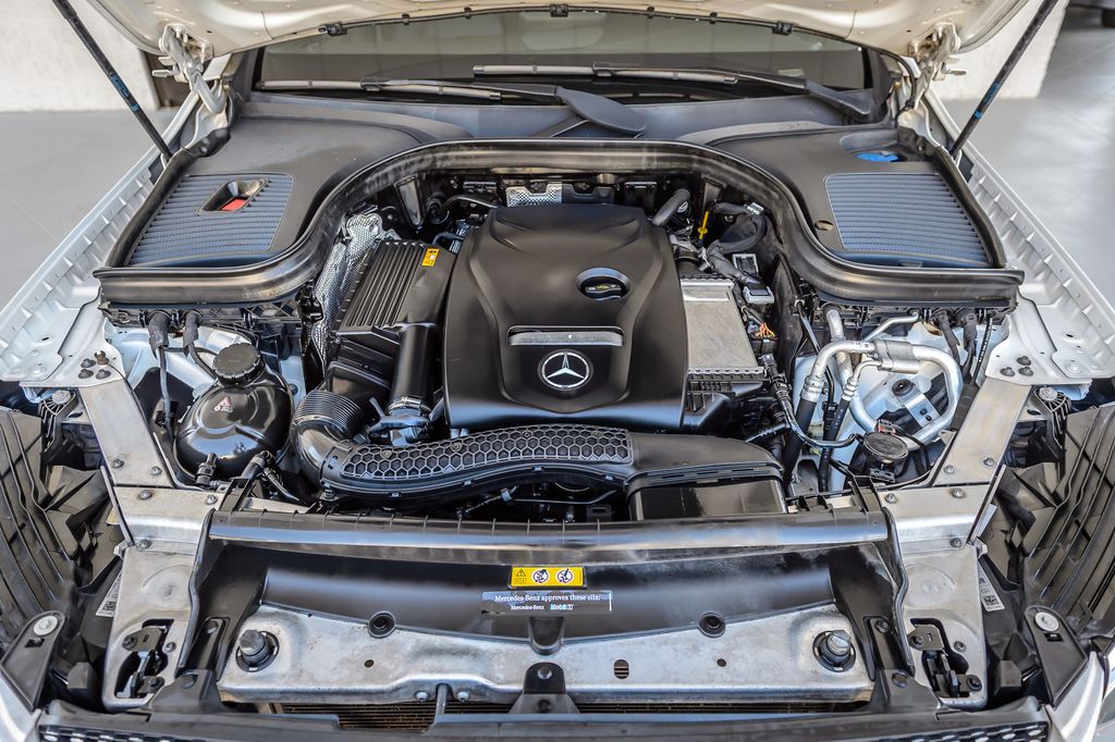 2019 Mercedes-Benz GLC GLC 300 4MATIC Coupe - 23053289 - 16