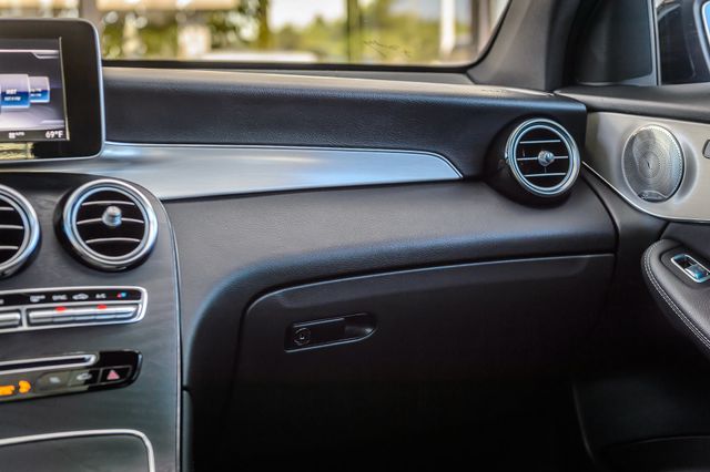 2019 Mercedes-Benz GLC GLC 300 4MATIC Coupe - 23053289 - 38